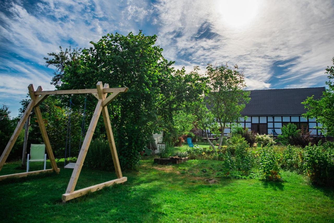 Agroturystyka "Dobre Czasy" Casa de hóspedes Sławno Exterior foto